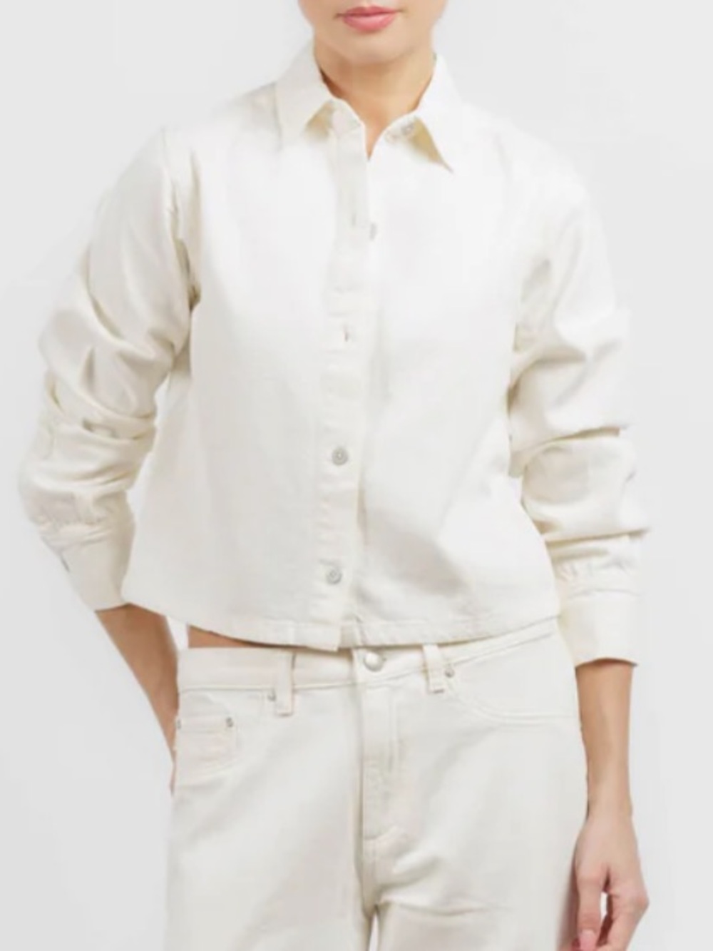 DL1961 Cream Button-Front Cropped Shirt
NWOT